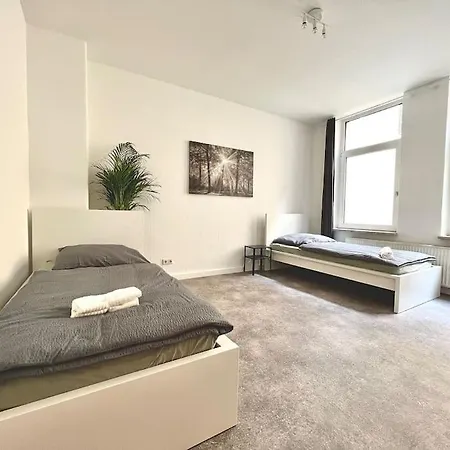 7 Betten Zentrale Lage Bahn Messe Apartment Hannover Buitenkant foto