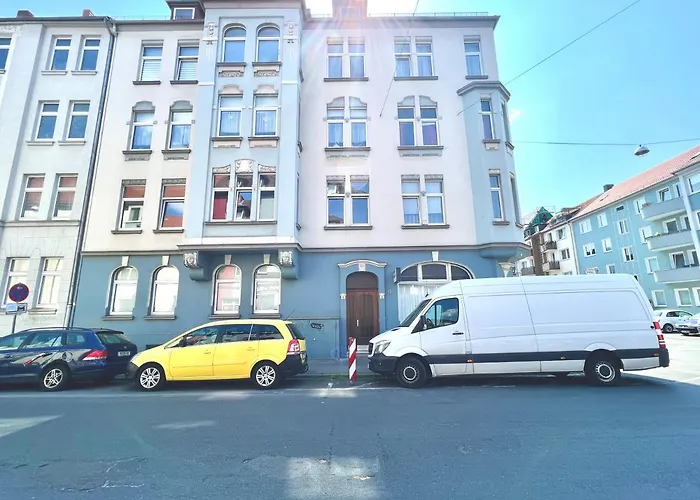 7 Betten Zentrale Lage Bahn Messe Apartment