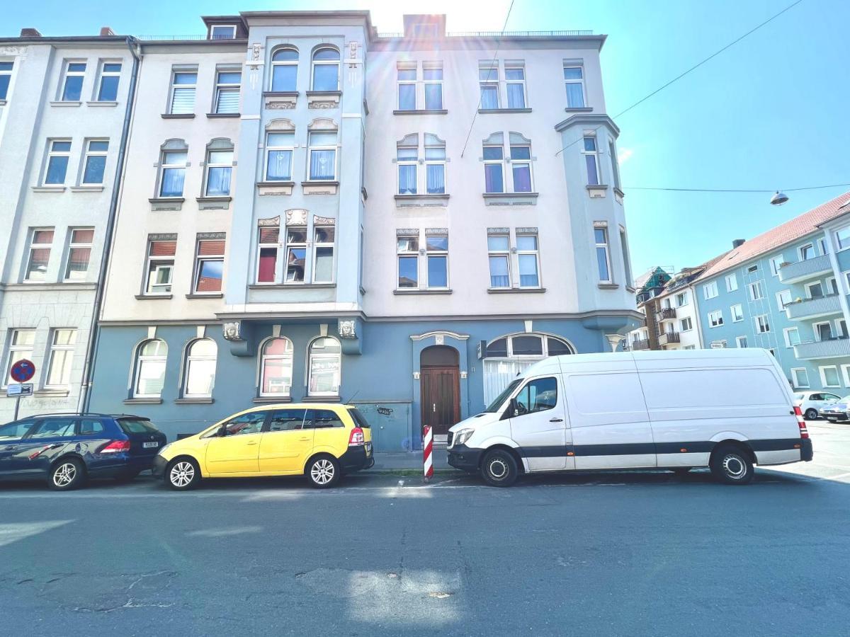 Apartment 7 Betten Zentrale Lage Bahn Messe *