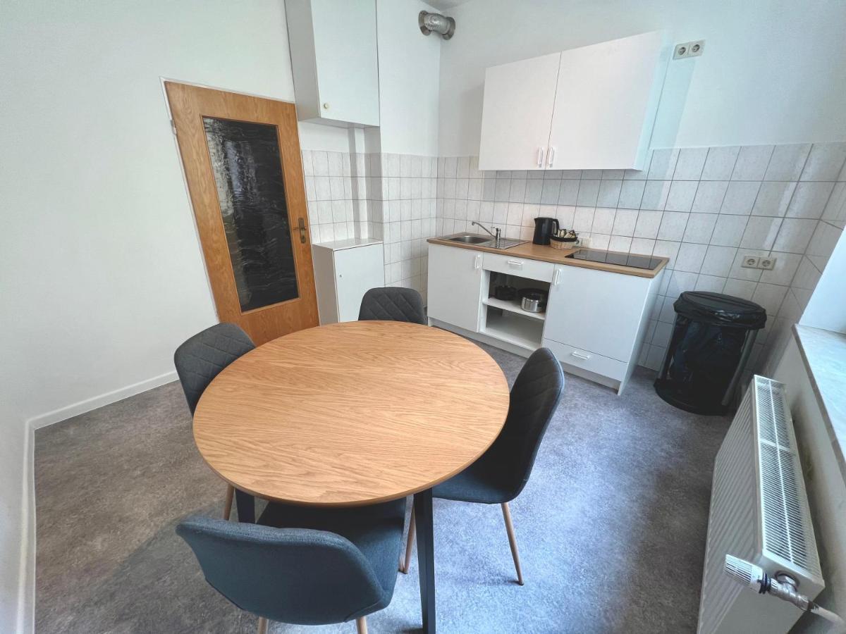 7 Betten Zentrale Lage Bahn Messe Hannover